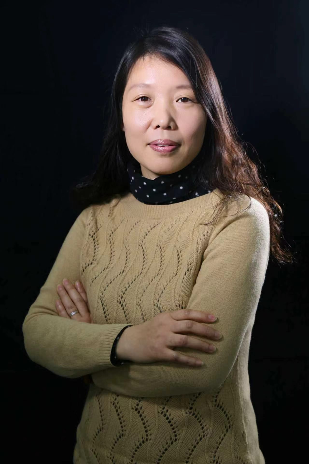 Xiaoqin Fang, laboratory director at JINGYU